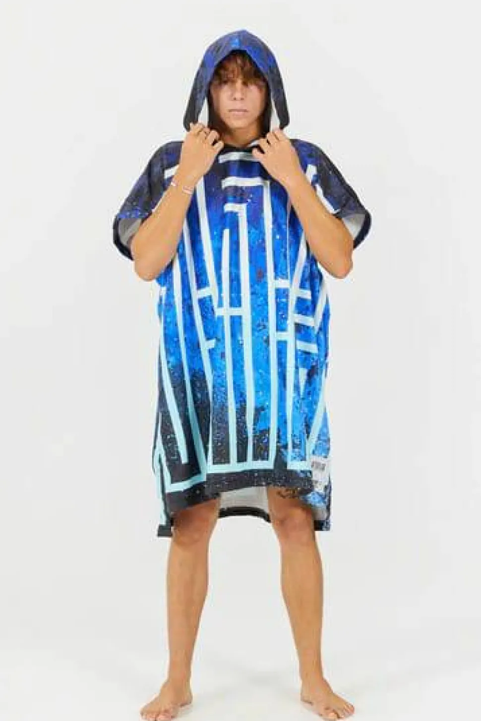 After Essentials Poncho Artist Series Atlas