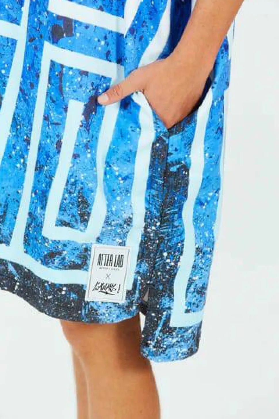 After Essentials Poncho Artist Series Atlas