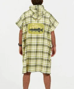 After Essentials Poncho American Fishing Pikes