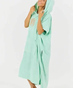 After Essentials Poncho Logo Mint