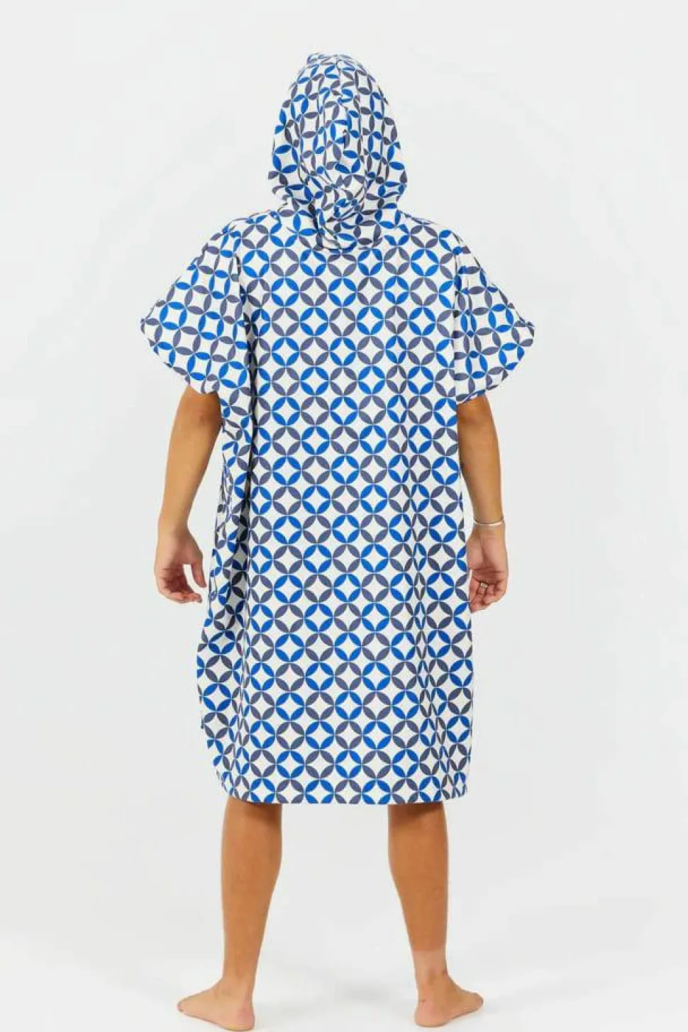 After Essentials Poncho Swim Club Vertigo Bluestar