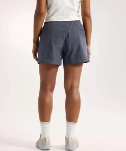 Arc'teryx Women's Sinsola Short 5' Dk Stratus